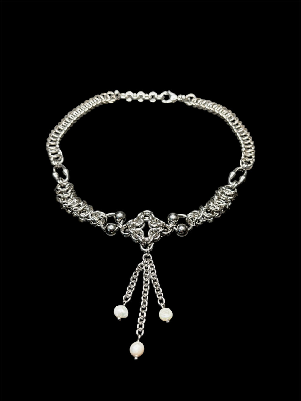 Hecate Chain