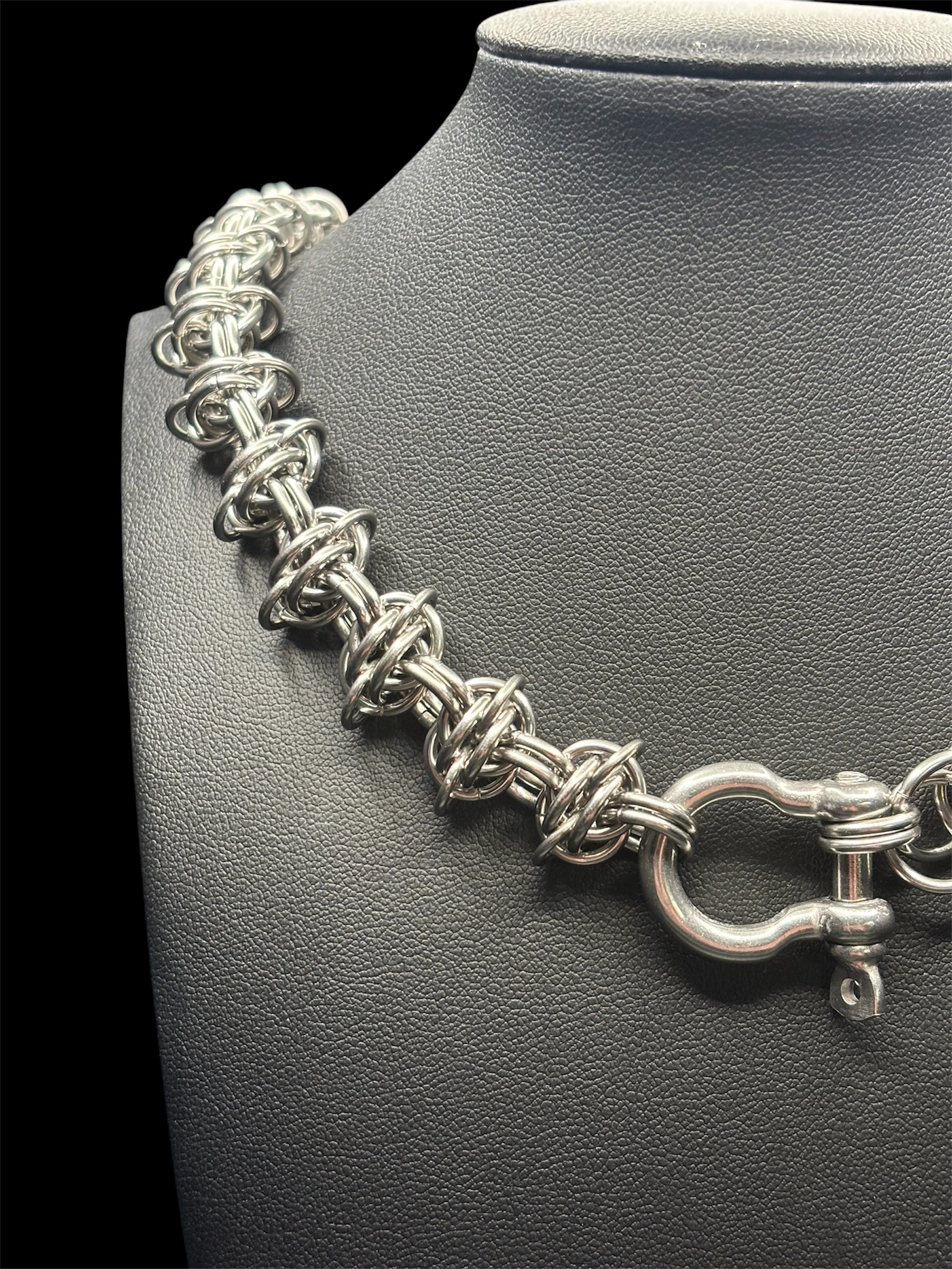 Bow Shackle Split Chain