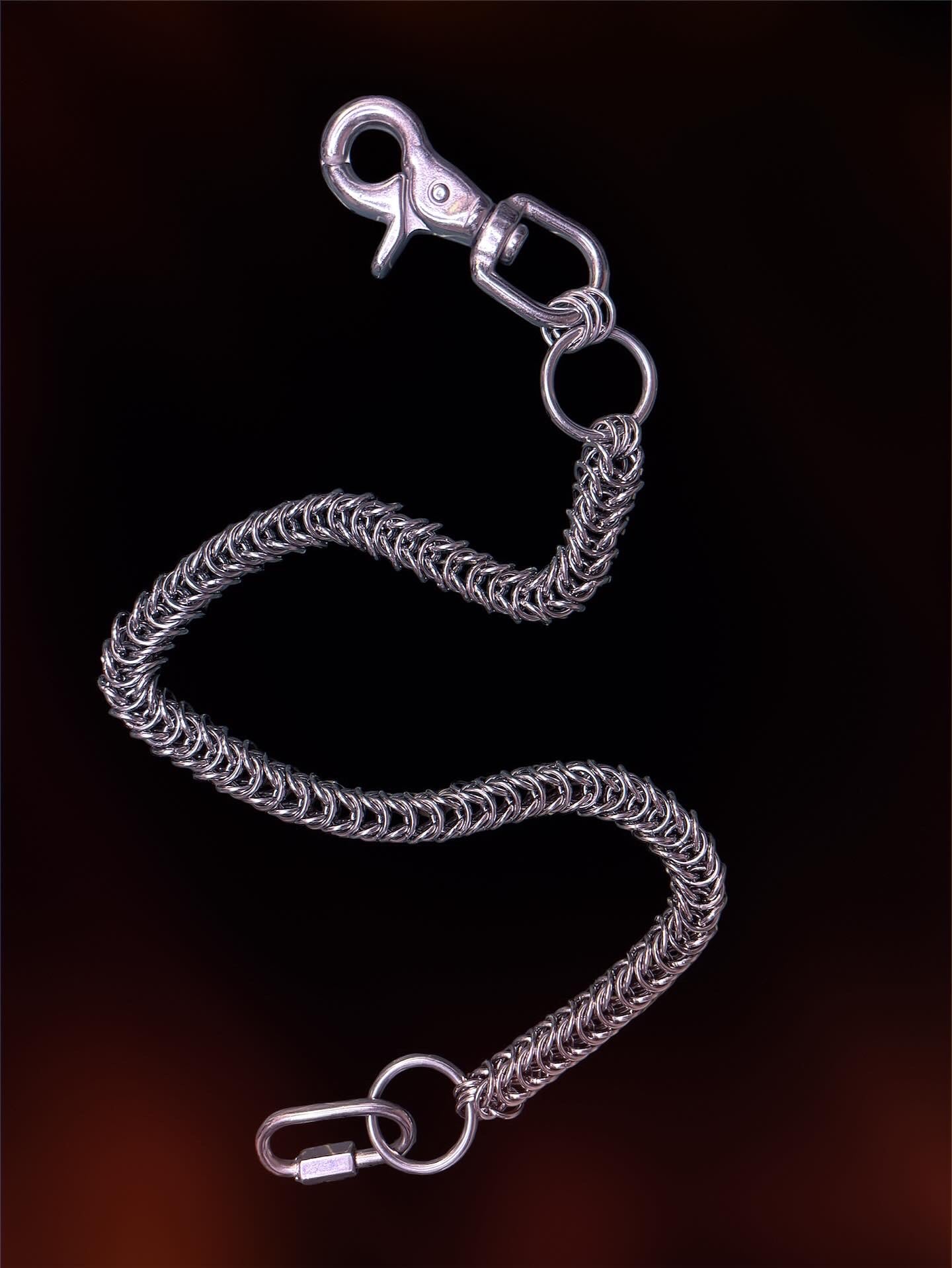 Box Weave Wallet Chain -16G