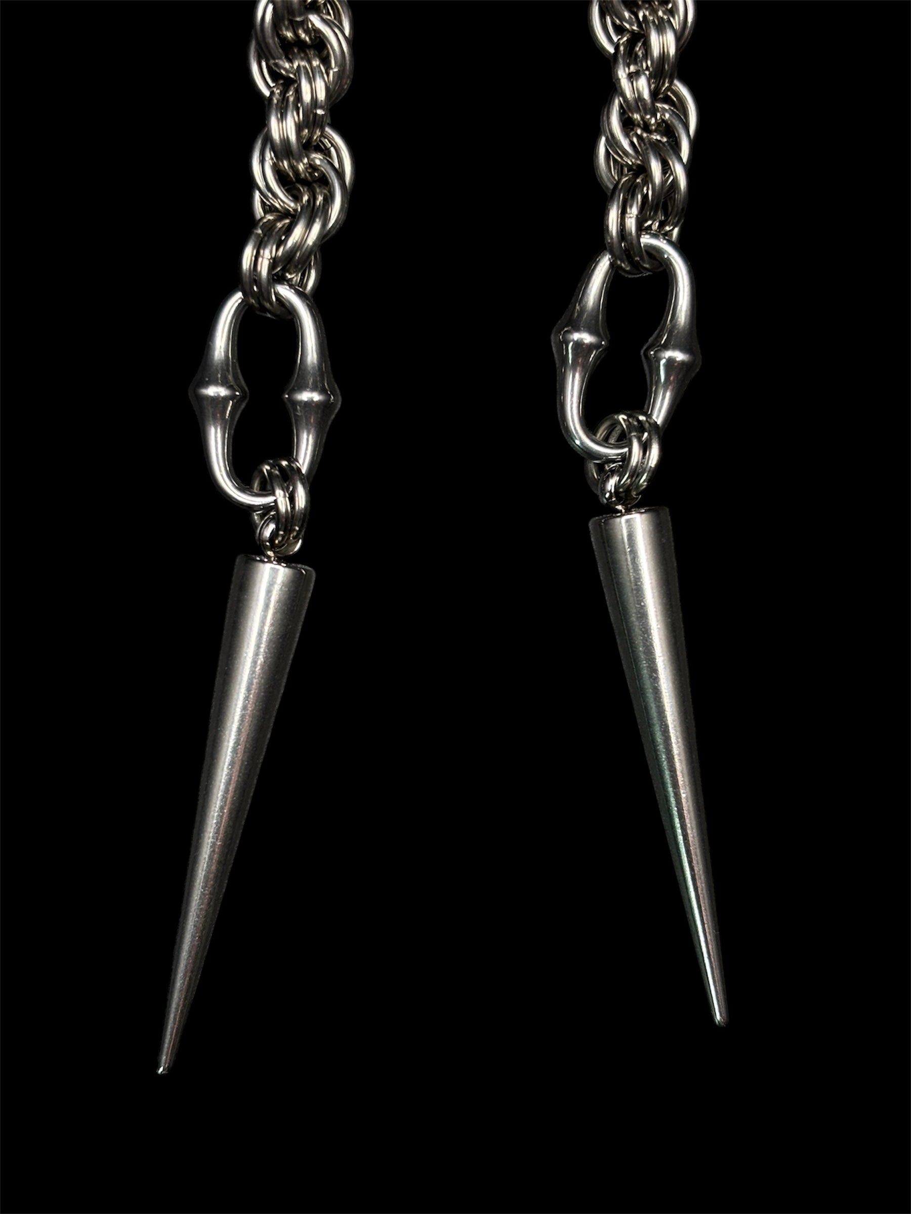 The Recycled 8 Ball Bolo
