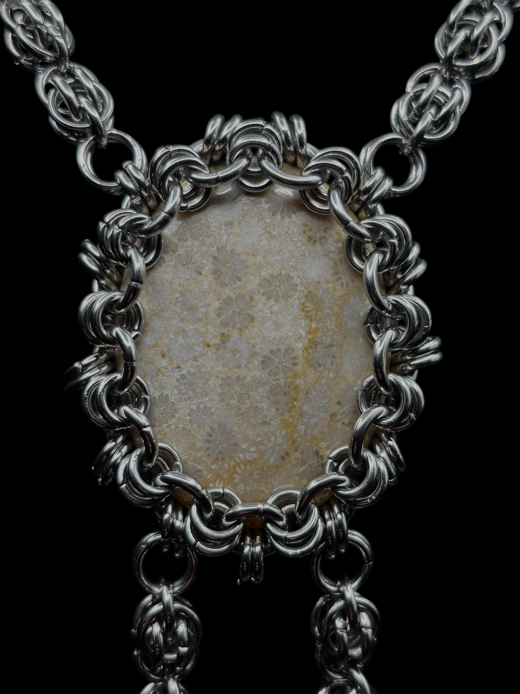The Fossilized Coral Bolo