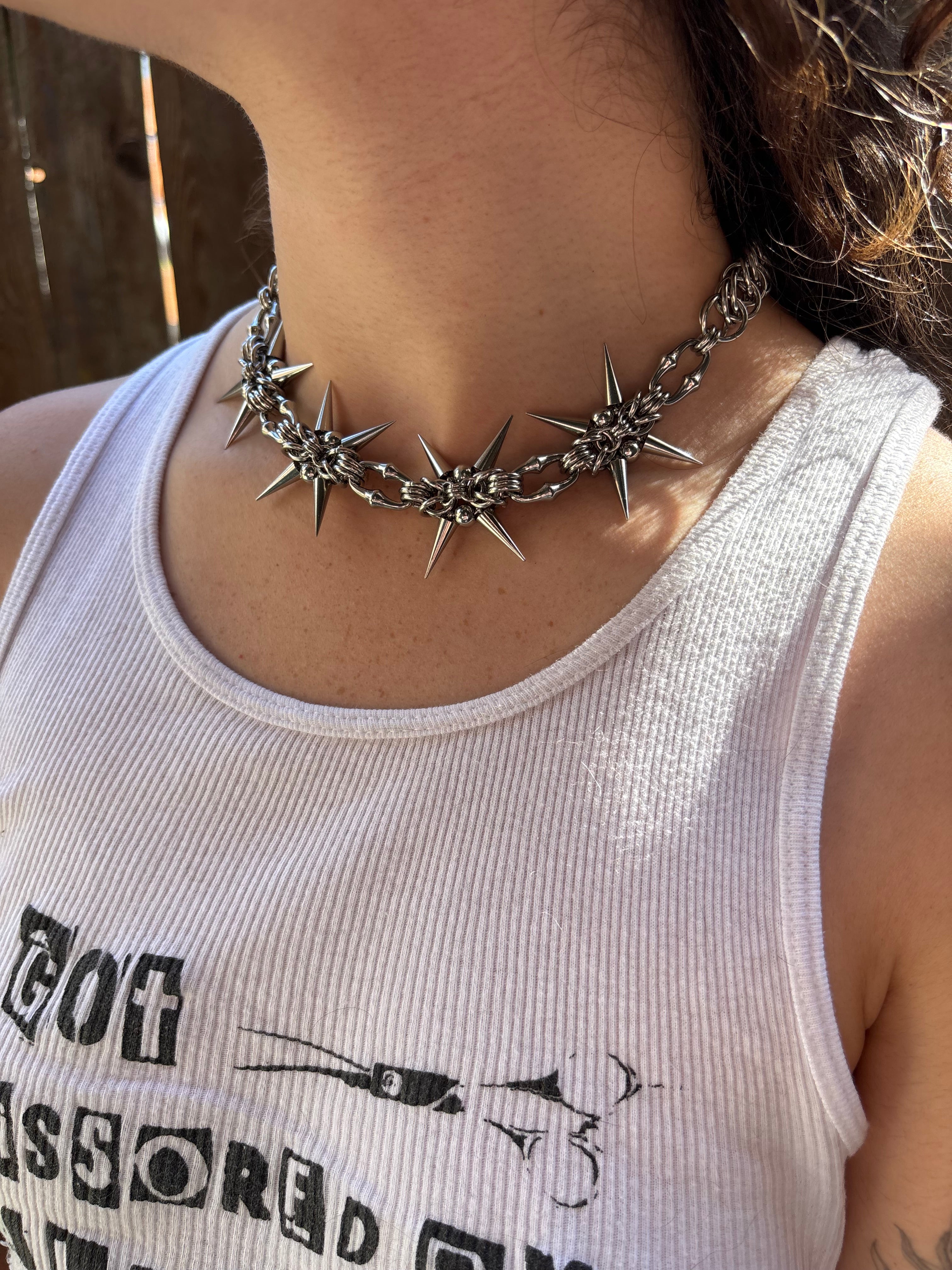 Manticore Spiked Choker
