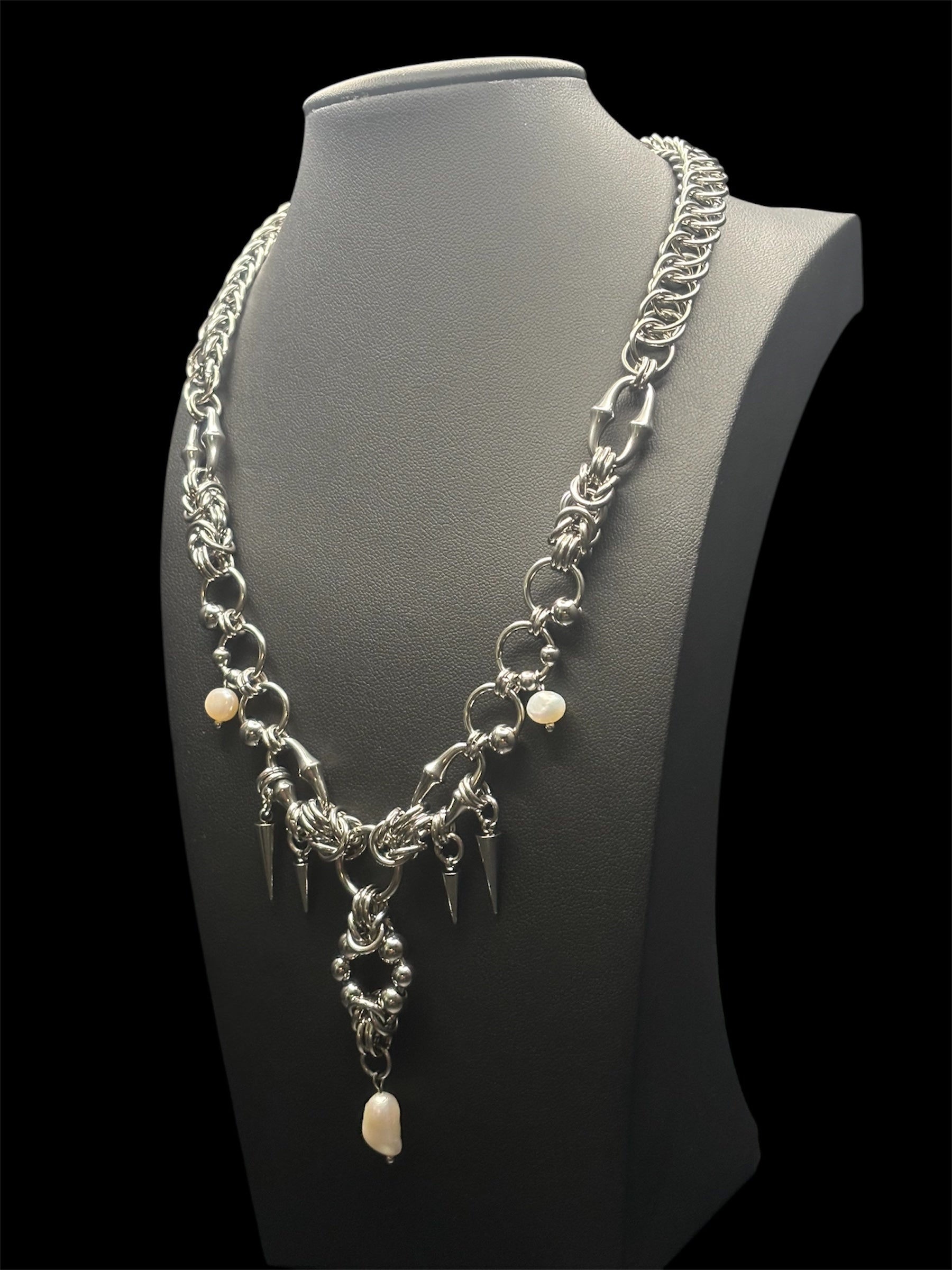 Lilith Chain